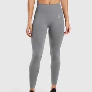 GYMSHARK Brand New Vital Seamless Leggings (S)